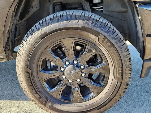 Used 2024 RAM 3500 Limited image 6