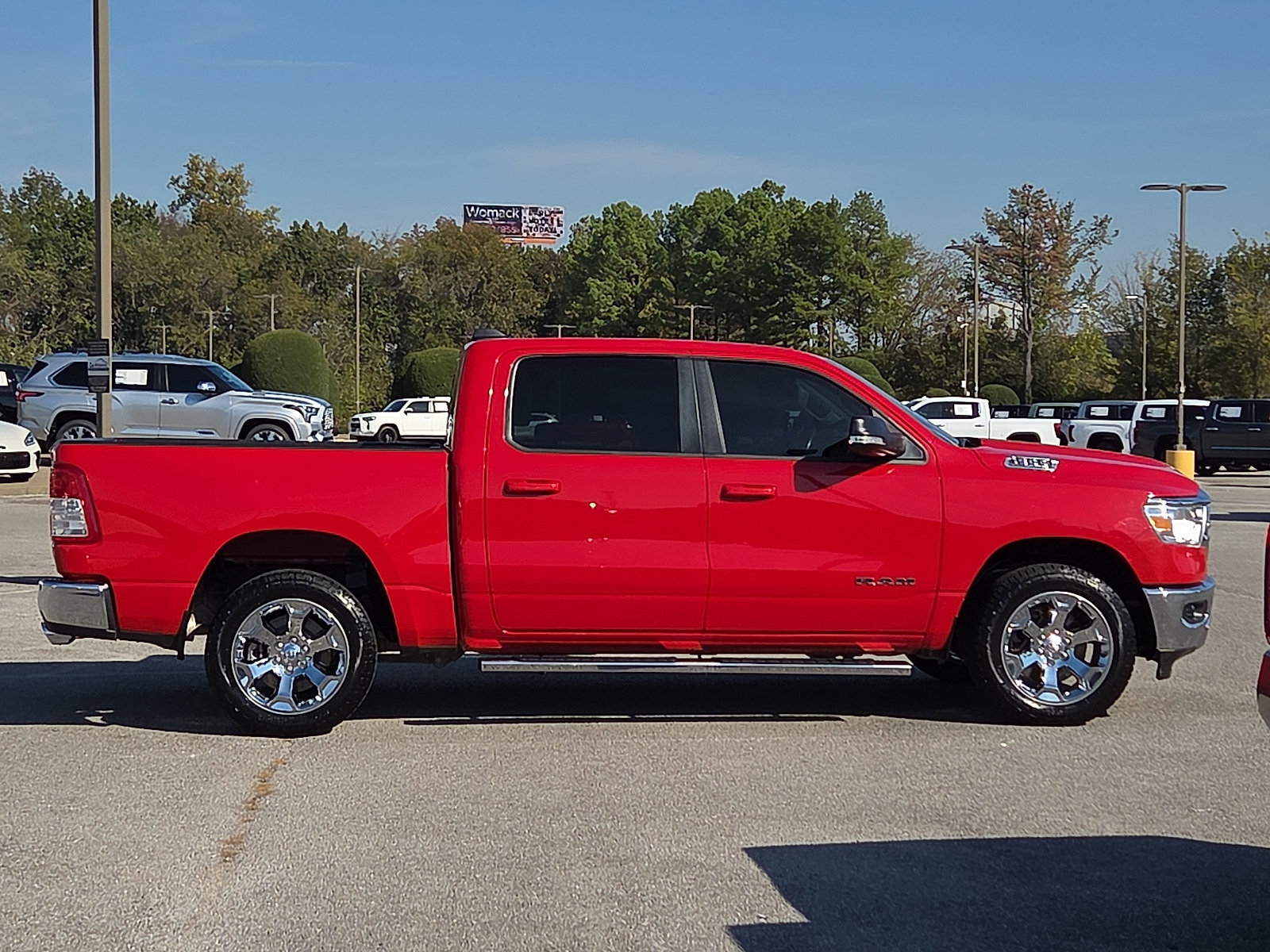 Used 2022 RAM 1500 Big Horn AWD/4WD image 6