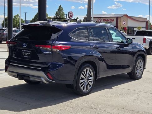 Used 2020 Toyota Highlander Platinum AWD/4WD image 45