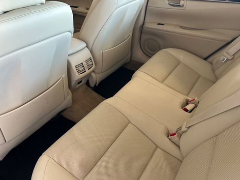 Used 2015 Lexus ES 350 FWD image 9