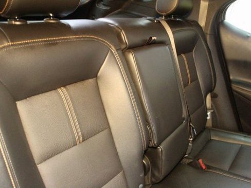 Used 2022 Chevrolet Equinox Premier image 14