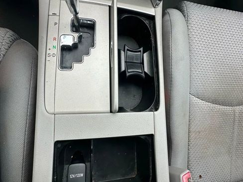 Used 2011 Toyota Camry SE image 15