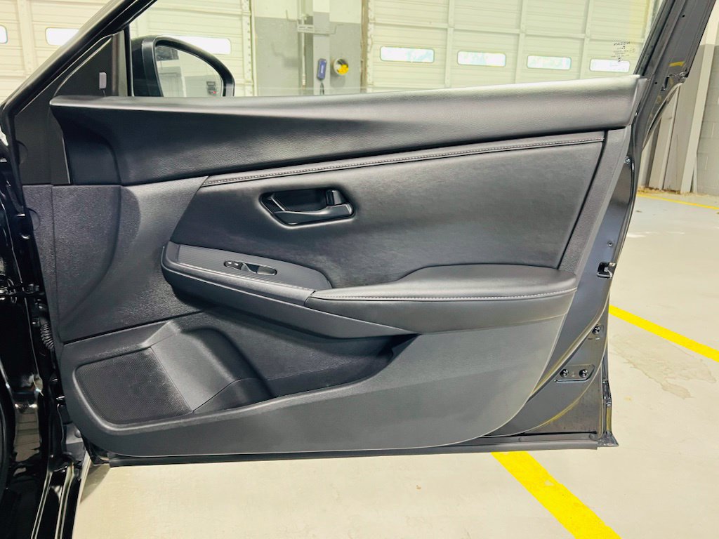 Used 2025 Nissan Sentra S FWD image 30