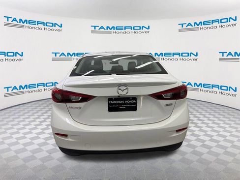 Used 2018 MAZDA MAZDA3 Grand Touring image 4
