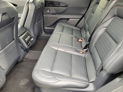 New 2026 Lincoln Nautilus Reserve w/ Jet Appearance Package image 7