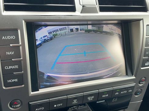 Used 2017 Lexus GX 460 Premium w/ Premium Package AWD/4WD image 23
