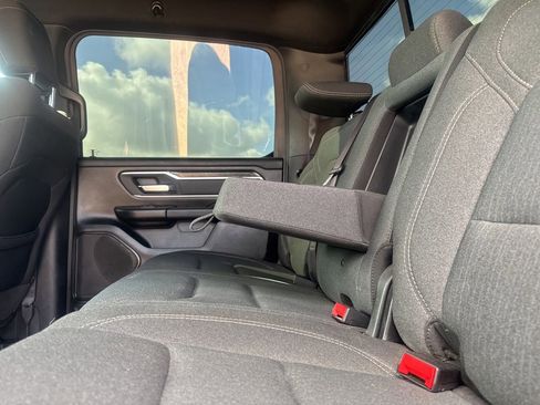 Used 2020 RAM 1500 Big Horn RWD image 33