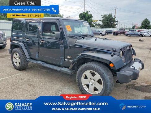 Used 2012 Jeep Wrangler Unlimited Sahara w/ Dual Top Group AWD/4WD image 5