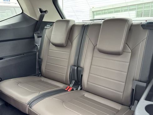 New 2026 Volkswagen Atlas SEL image 10