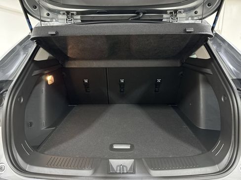 New 2026 Chevrolet Trax LT w/ LT Convenience Package FWD image 23
