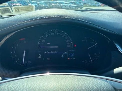 Used 2017 Cadillac XTS FWD image 10