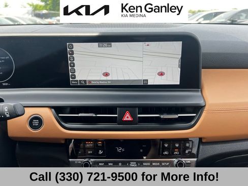 Certified 2024 Kia Seltos EX FWD image 12
