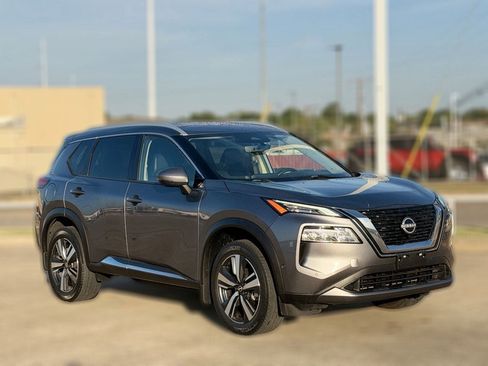 Certified 2023 Nissan Rogue SL w/ SL Premium Package FWD image 5