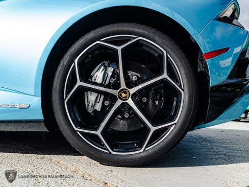 Used 2023 Lamborghini Huracan EVO image 29