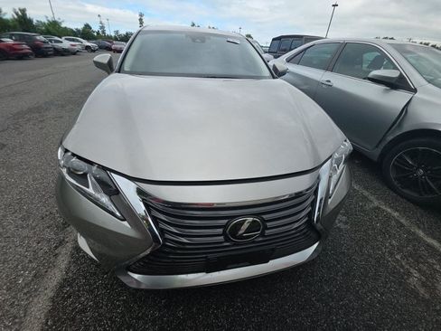 Used 2018 Lexus ES 350 w/ Navigation System Package FWD image 2