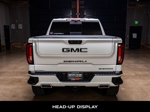 Used 2025 GMC Sierra 1500 Denali w/ Denali Reserve Package AWD/4WD image 8