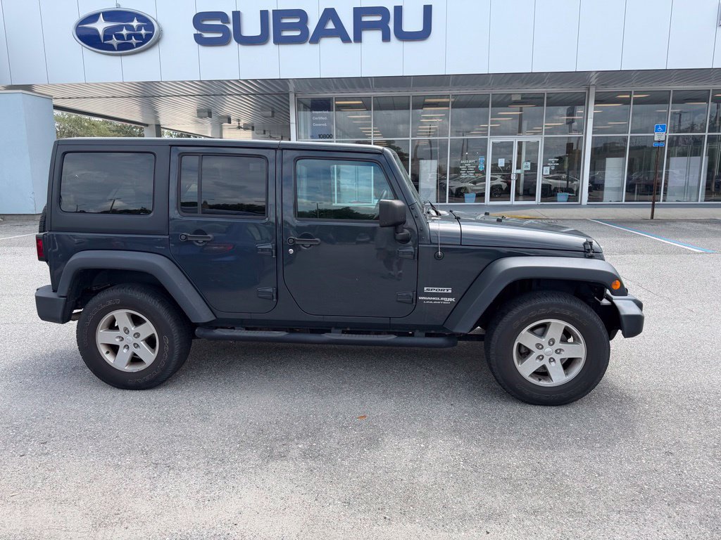 Used 2018 Jeep Wrangler Unlimited Sport S AWD/4WD image 2