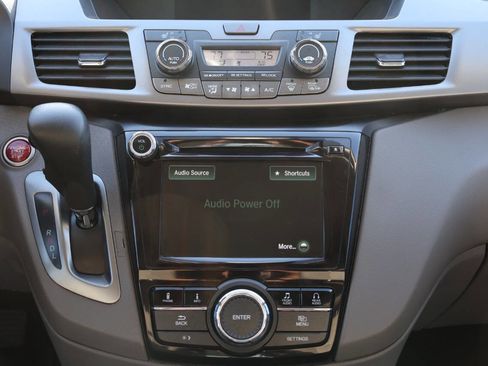 Used 2015 Honda Odyssey EX-L image 23