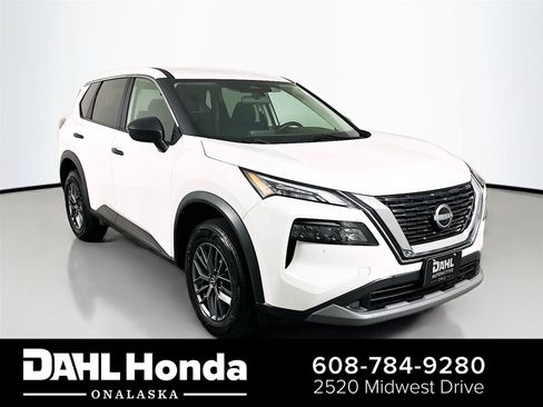 Used 2023 Nissan Rogue S AWD/4WD image 1