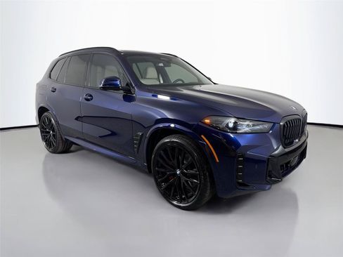New 2026 BMW X5 xDrive40i AWD/4WD image 3