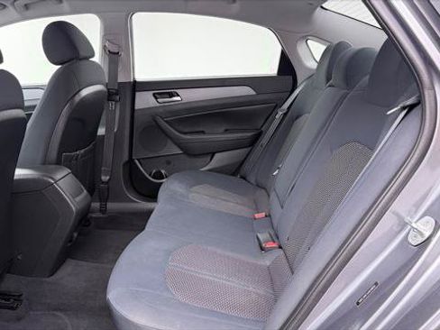 Used 2018 Hyundai Sonata SEL FWD image 17