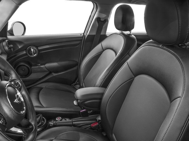 Used 2016 MINI Cooper 4-Door Hardtop FWD image 9