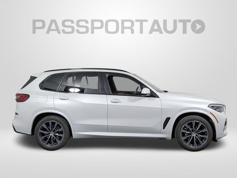 Used 2023 BMW X5 xDrive40i w/ M Sport Package AWD/4WD image 8