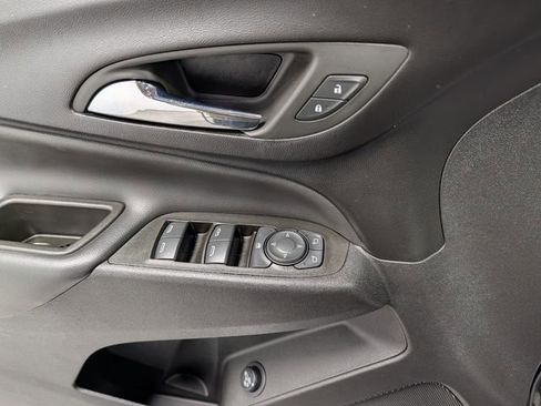 Certified 2023 Chevrolet Equinox LT FWD image 16