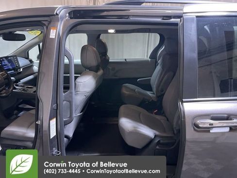 Certified 2024 Toyota Sienna XLE image 23