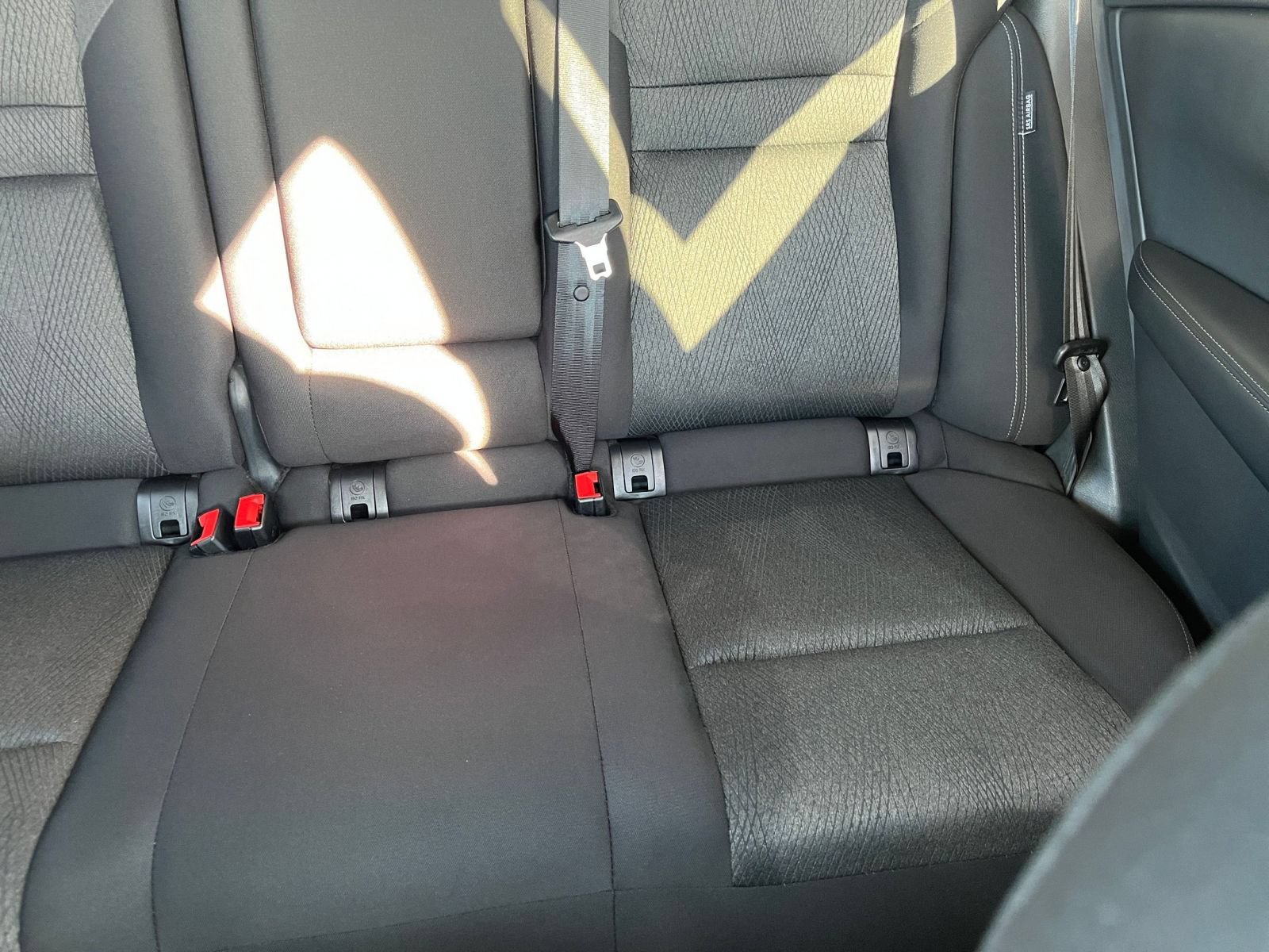 Used 2025 Nissan Rogue SV AWD/4WD image 38