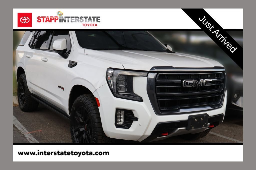 Used 2024 GMC Yukon AT4 w/ Technology Package AWD/4WD image 1