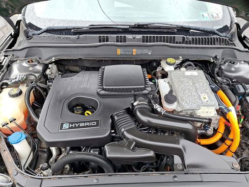 Used 2019 Ford Fusion SE image 28