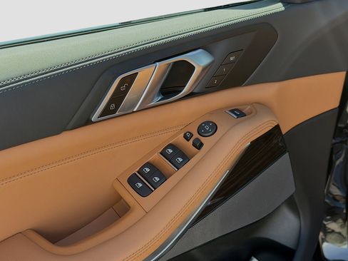 New 2026 BMW X5 sDrive40i w/ M Sport Package image 23