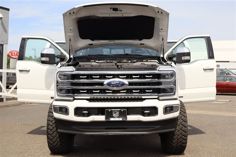 Used 2023 Ford F350 Platinum AWD/4WD image 45