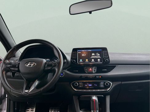 Used 2019 Hyundai Elantra GT N Line FWD image 13