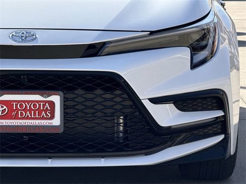 New 2026 Toyota Corolla SE image 9