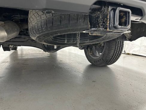 Used 2025 Toyota Tundra Platinum AWD/4WD image 54
