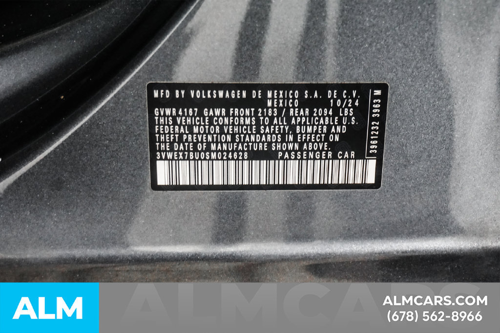 Used 2025 Volkswagen Jetta SE FWD image 49