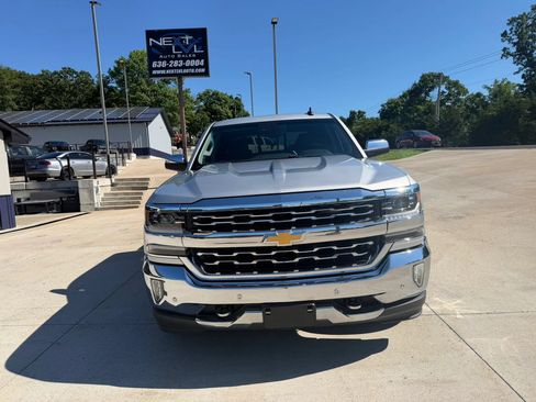 Used 2018 Chevrolet Silverado 1500 LTZ w/ Sport Package AWD/4WD image 4
