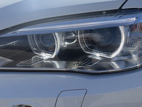 Used 2017 BMW X5 xDrive35i image 6