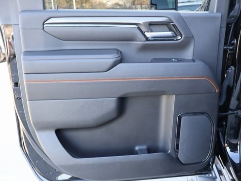 Used 2024 GMC Sierra 3500 AT4 w/ AT4 Preferred Package image 28