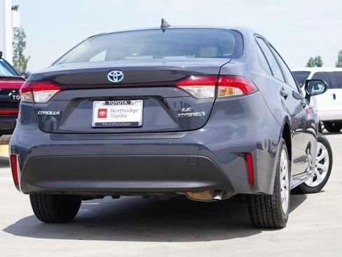 Used 2024 Toyota Corolla LE FWD image 7