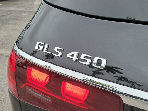 Certified 2024 Mercedes-Benz GLS 450 4MATIC image 7