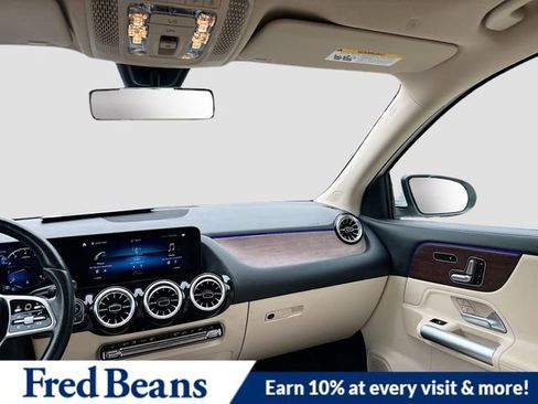 Used 2023 Mercedes-Benz GLA 250 4MATIC image 25