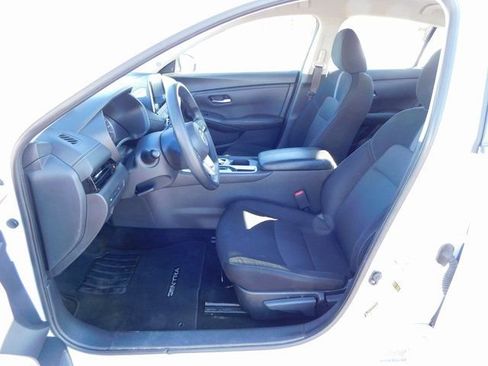 Used 2023 Nissan Sentra SV image 12