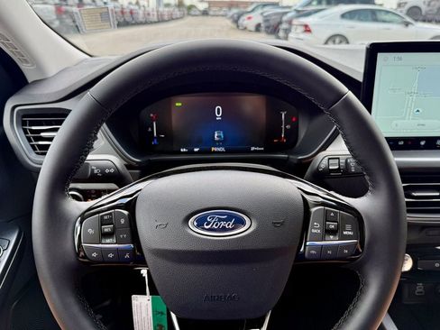 New 2025 Ford Escape SE image 22