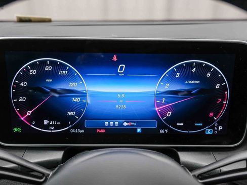 Certified 2025 Mercedes-Benz GLC 300 4MATIC image 22