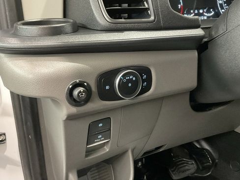 Used 2024 Ford Transit 250 Low Roof w/ Exterior Upgrade Package image 8