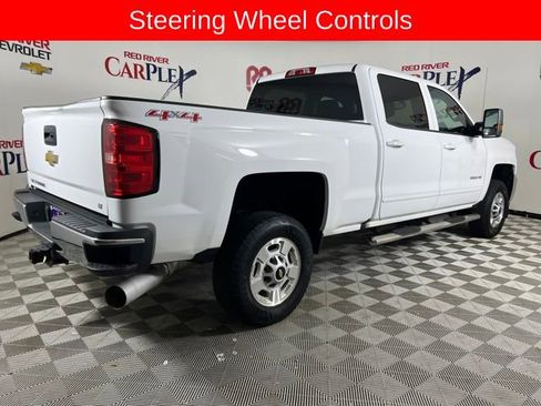 Used 2016 Chevrolet Silverado 2500 LT w/ LT Convenience Package image 8