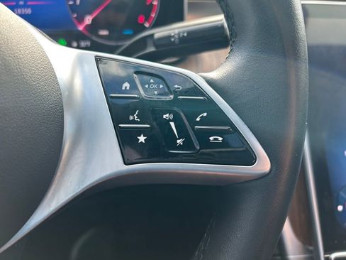 Used 2024 Mercedes-Benz C 300 4MATIC Sedan image 16